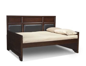 Picture of Legacy Kids Benchmark Complete Upholstered Panel Daybed, Full 4/6
