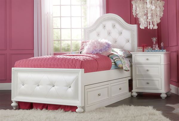 Picture of Legacy Kids Madison Complete Upholstered Bed, Full 4/6
